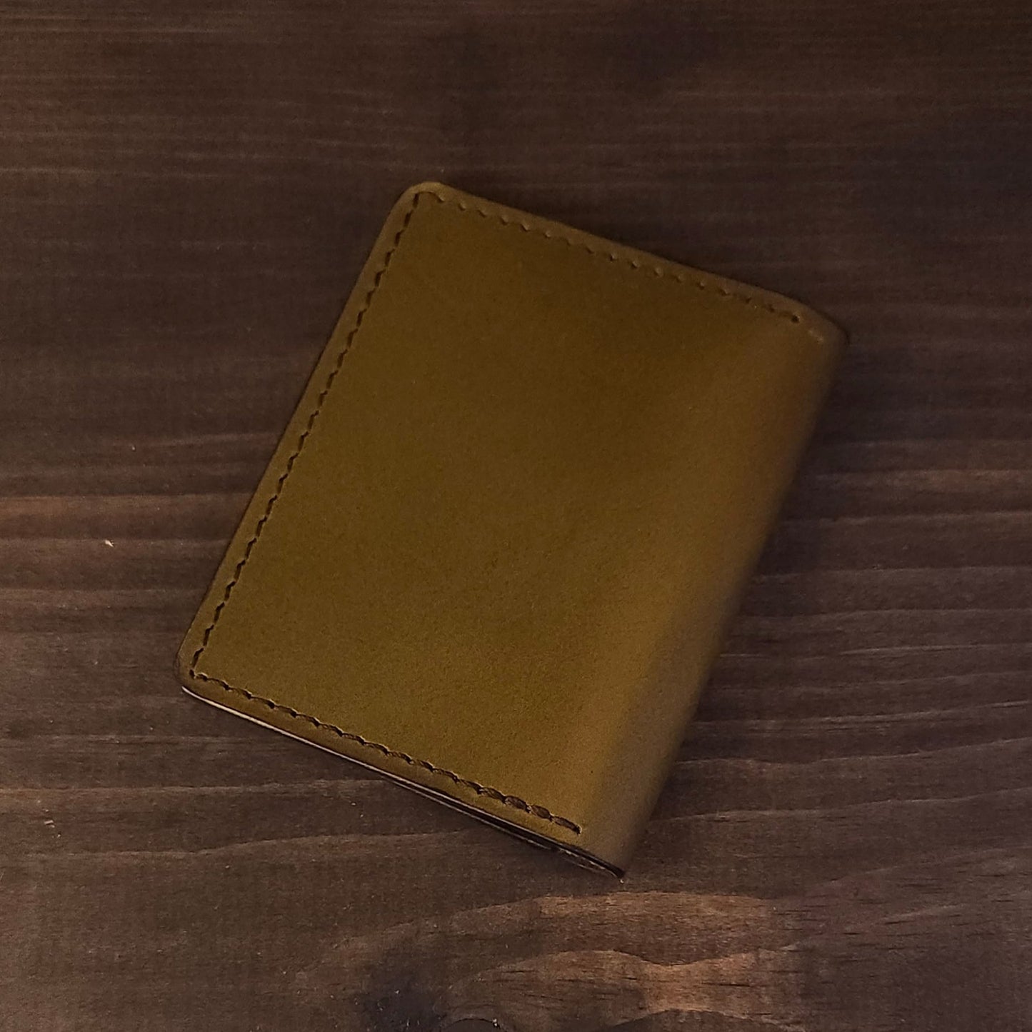 Lizard Compact Wallet. Brown and Olive. 64