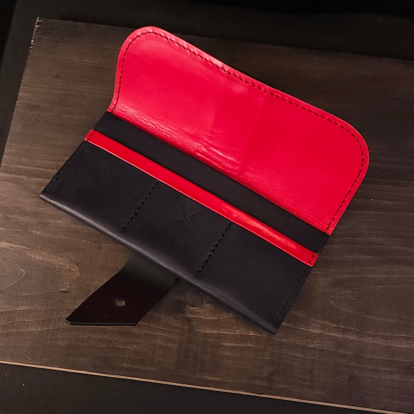 Sweet Caroline Premium Wallet. Navy Blue Minerva. Red Kangaroo Lining. 87