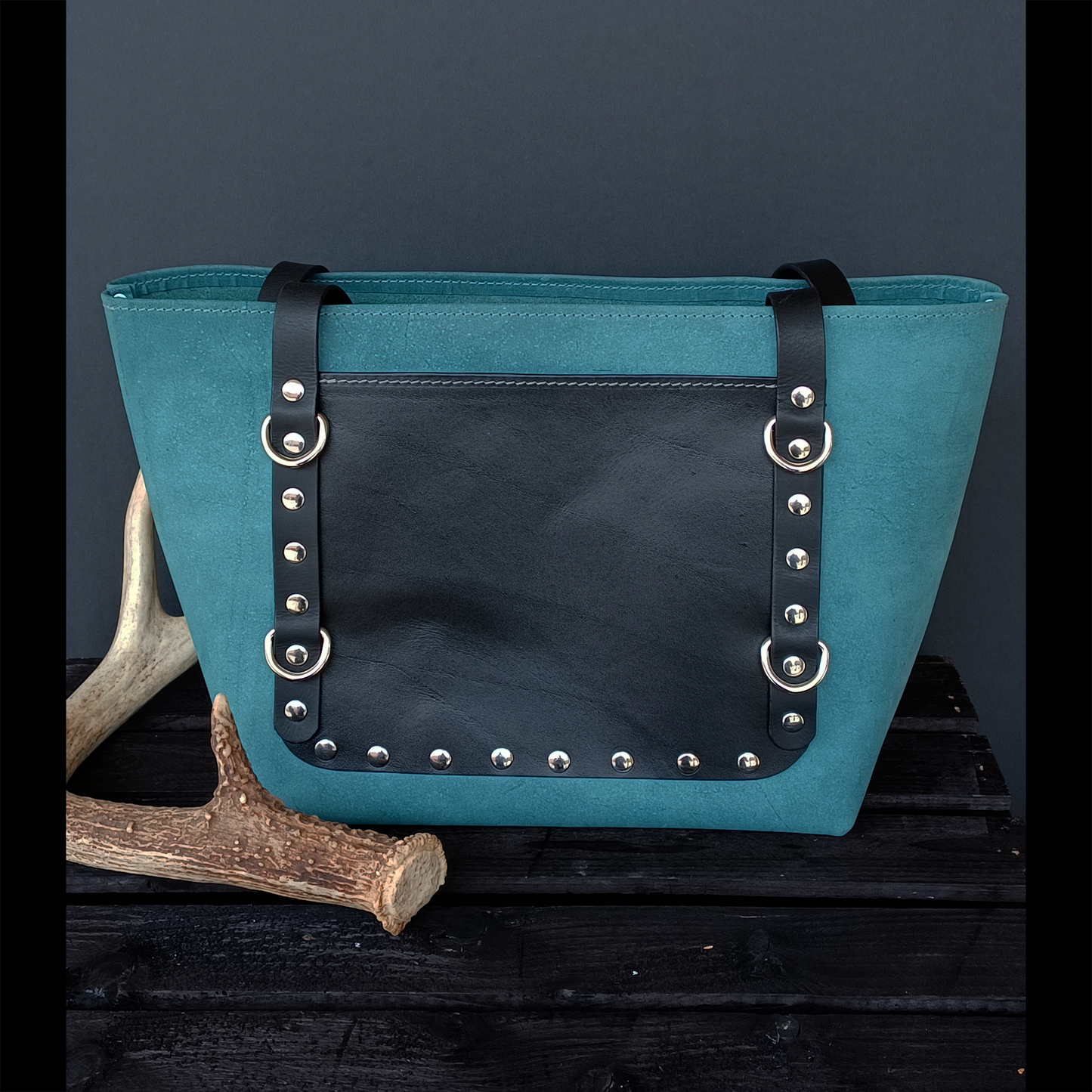 Dustwalker Tote - Small Slate Blue. Black Accents. Rivets & D Rings 206