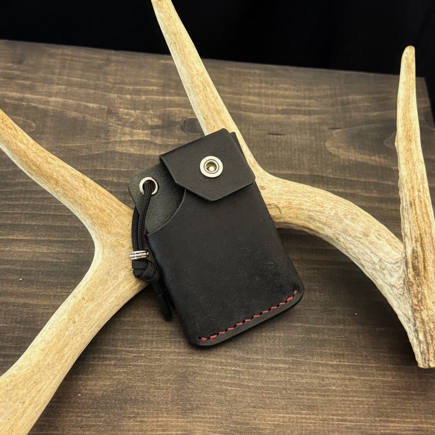 Tauren EDC Wallet Black Pueblo. Red Pocket. Red Stitch. #137