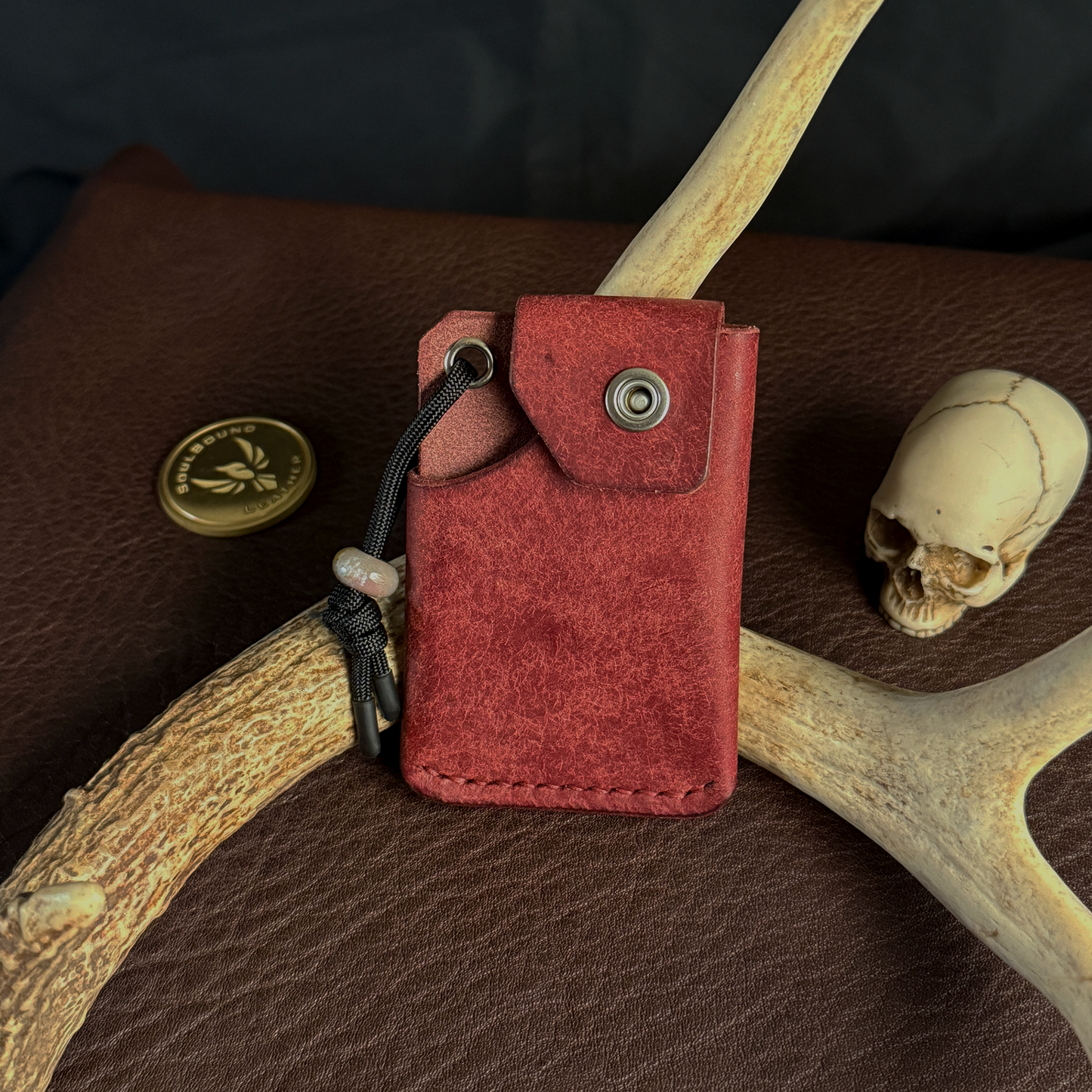 Tauren EDC Wallet Bordeaux Pueblo. Black Pocket. Burgundy Stitch. #193