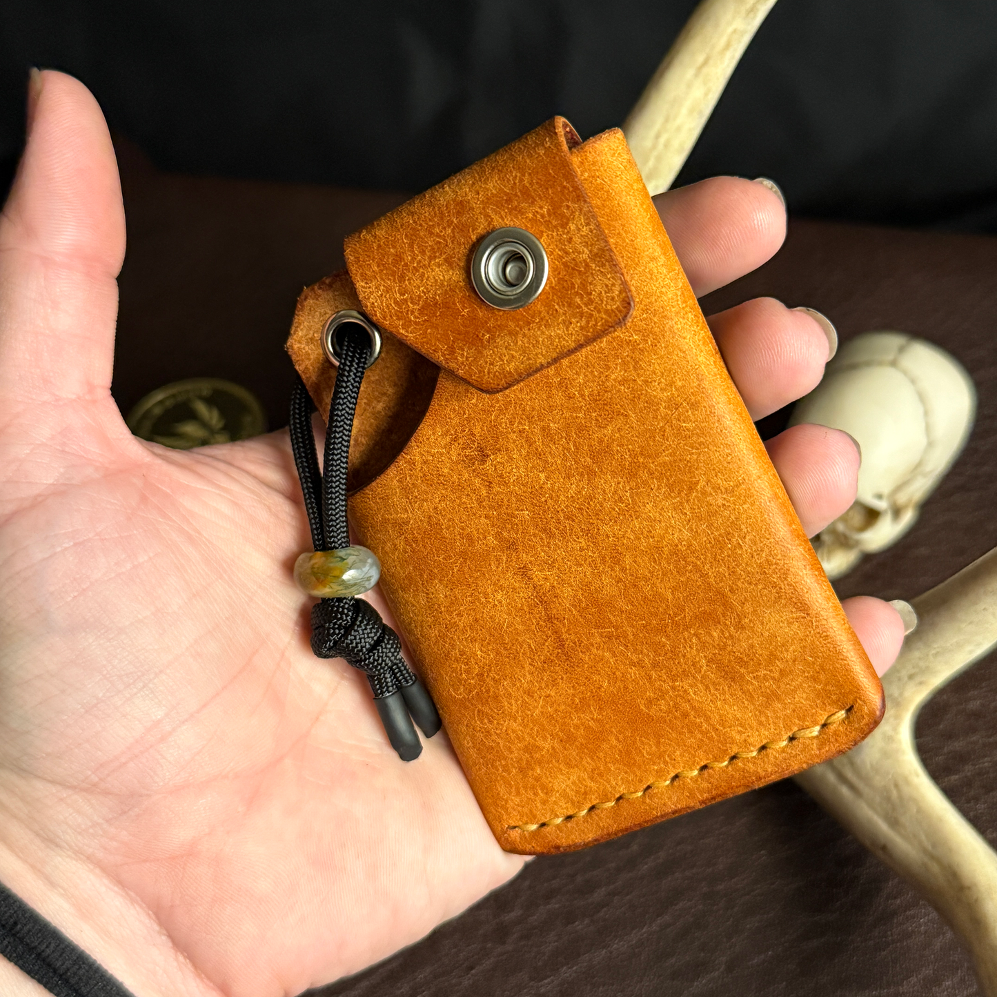 Tauren EDC Wallet Olmo Pueblo. American Alligator Pocket. Tan Stitch. #190