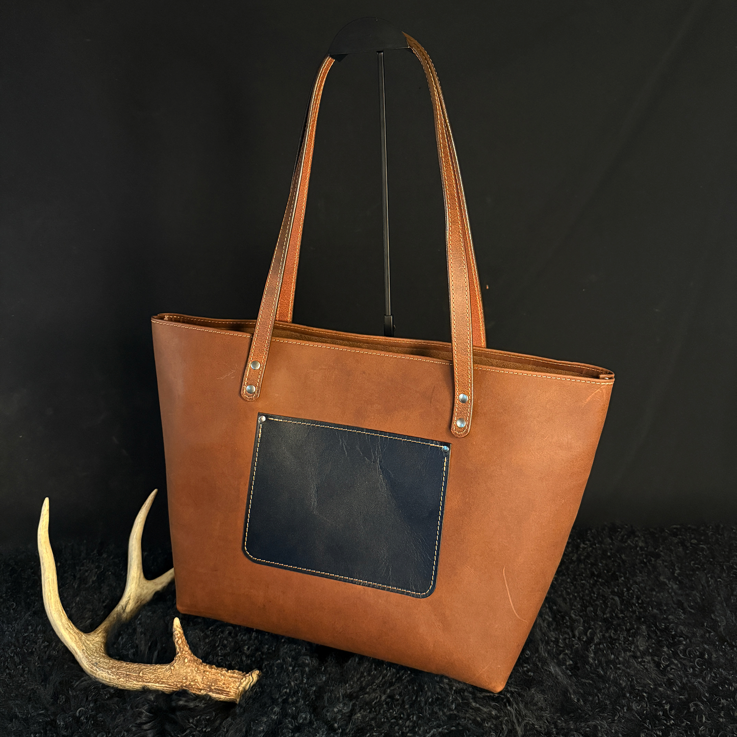Dustwalker Tote - Rustwood Brown with Midnight Black Pocket #201