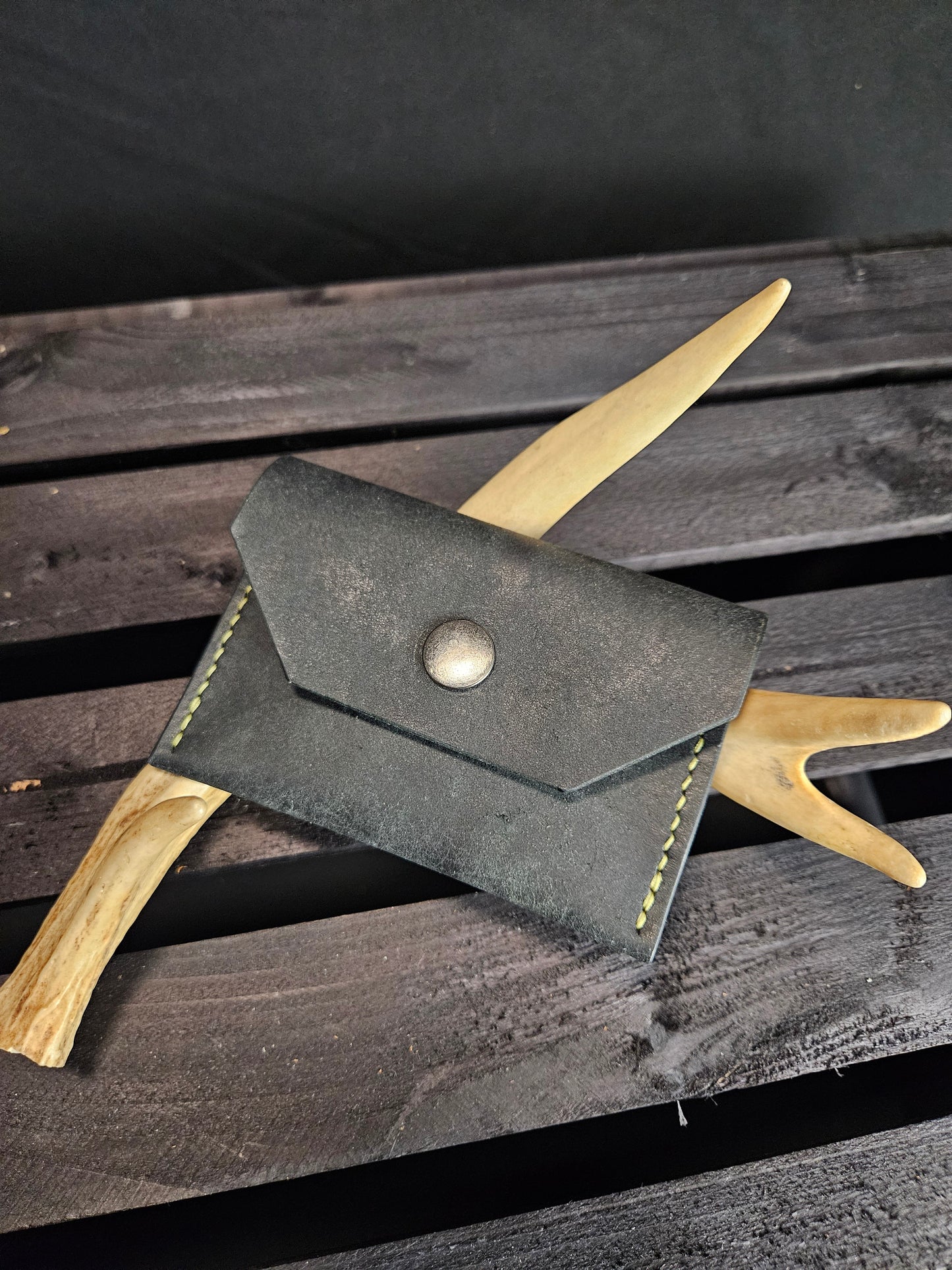 Snap Card Wallet. Black Pueblo Leather. Olive Color Stitch. Gun Metal Hardware. #42