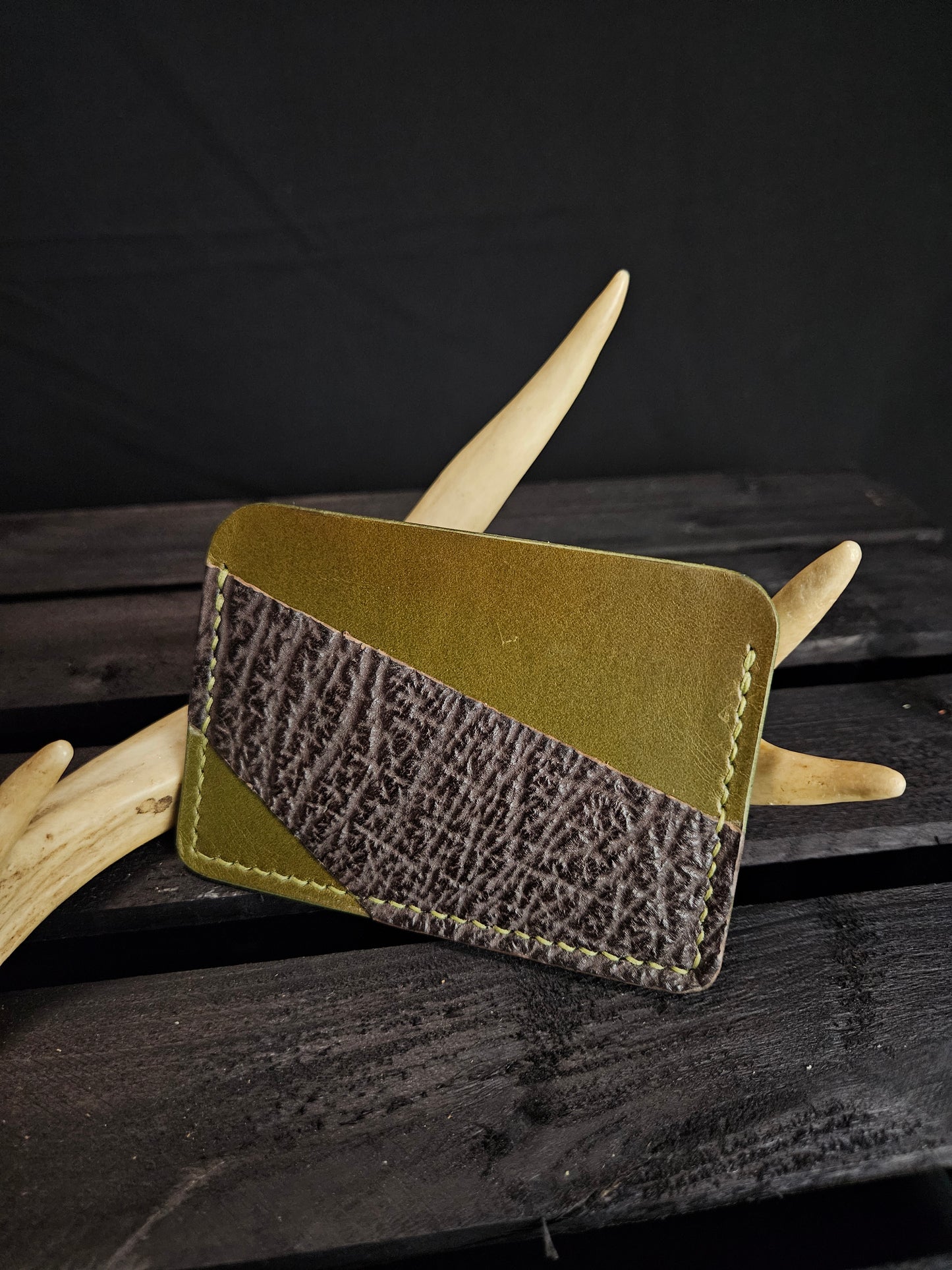 Gomer Card Wallet. Olive Green. Shark pocket. Olive Stitch. #24