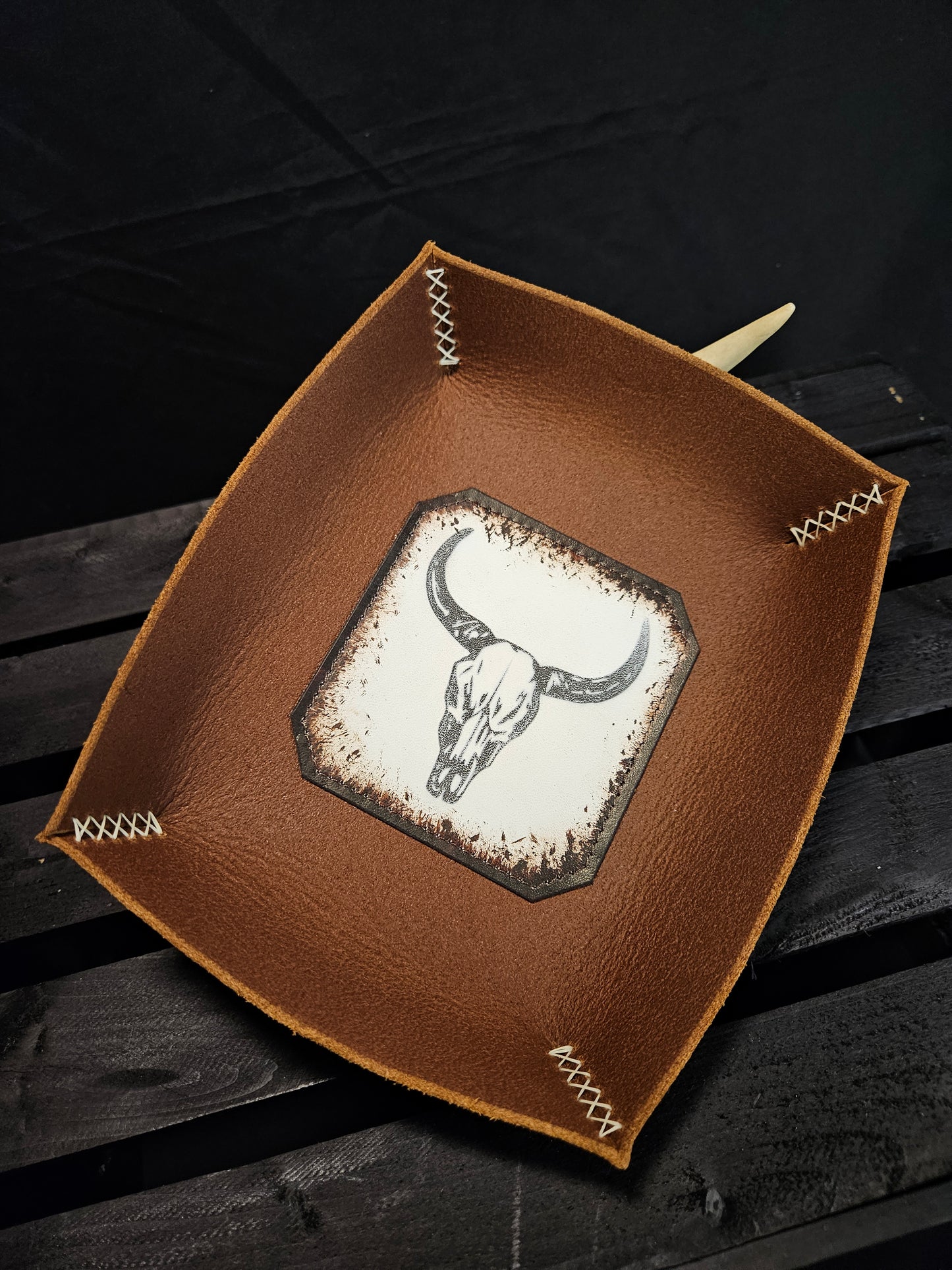 Dark Western Dump Tray. Brown Buffalo. White Stitch. #49