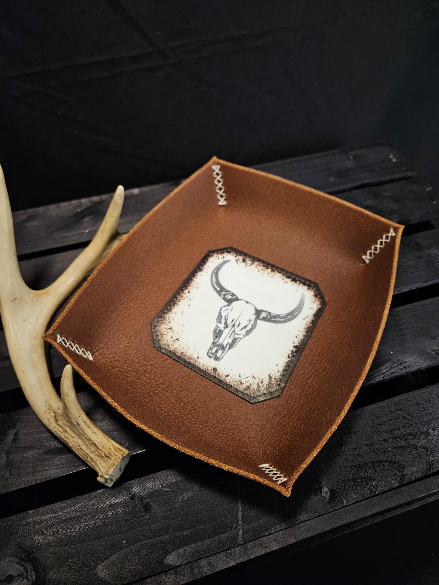 Dark Western Dump Tray. Brown Buffalo. White Stitch. #49