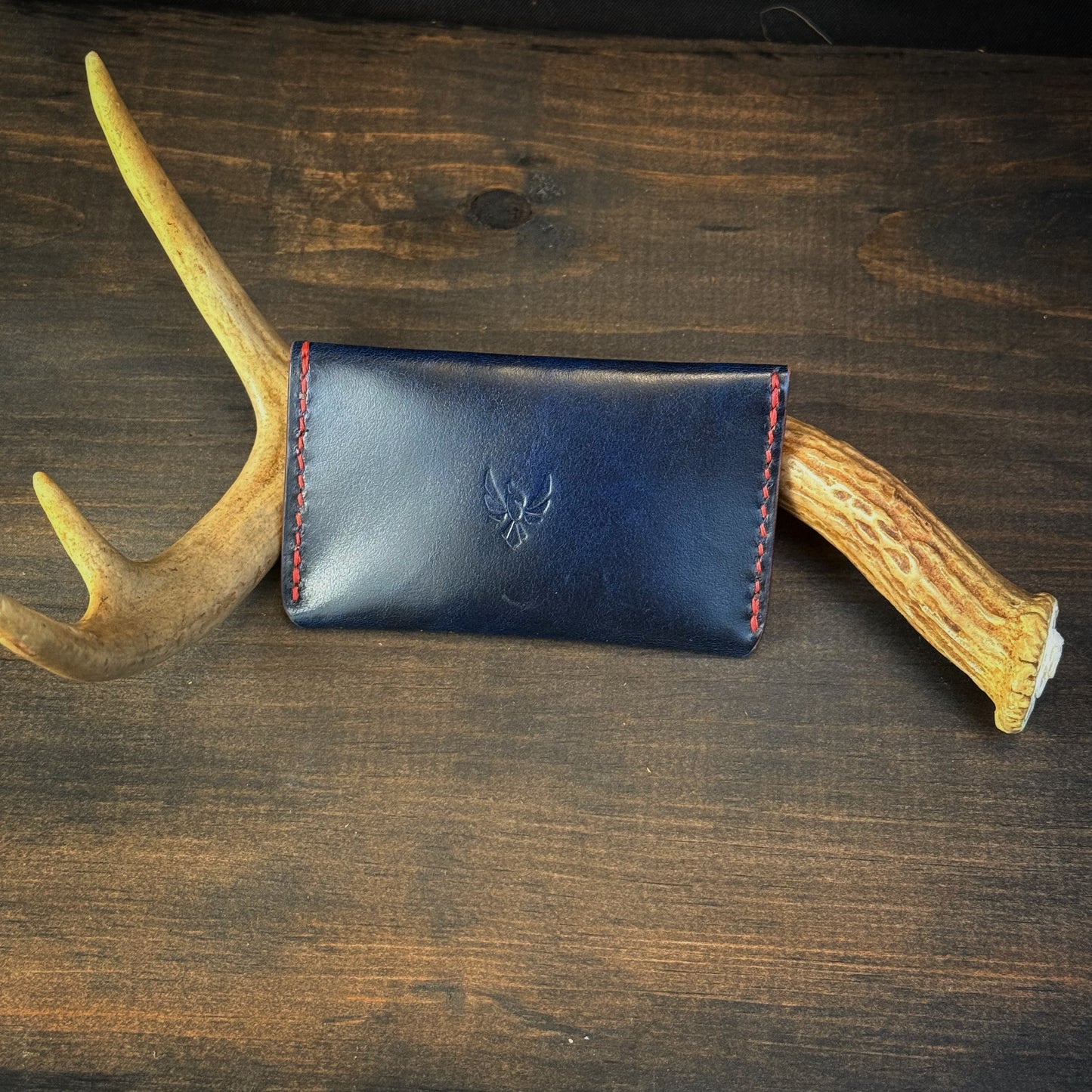 The Hunter Card Wallet Horizontal. Mottled Blue. Red Stitch #101