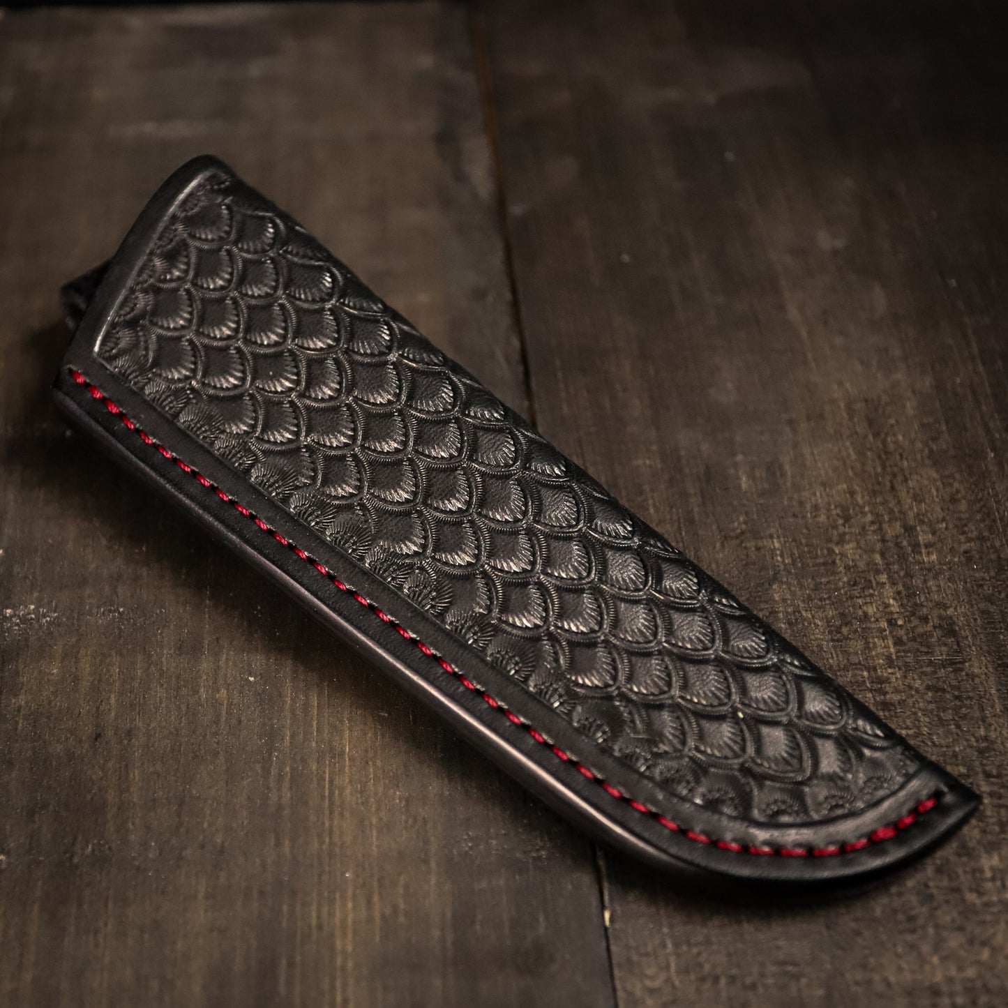 SBL4 Foldover Sheath. Dragonscale. Black. Red Stitch.