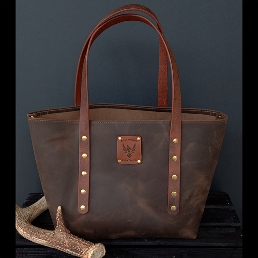 Dustwalker Tote - Small Deep pull-up Umber Brown with Crosshatch brown pocket & Rivets 207