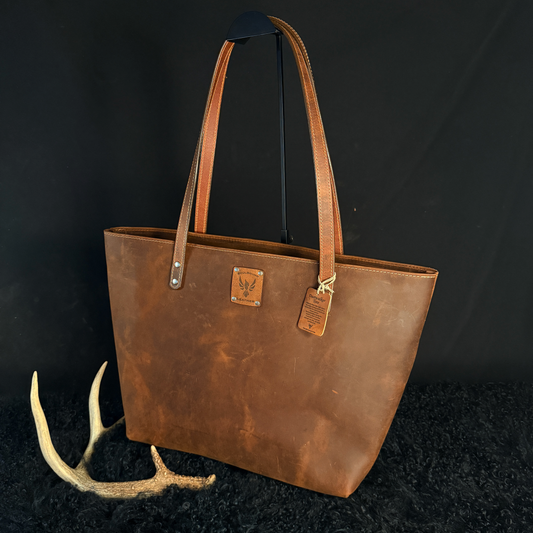 Dustwalker Tote - Deep Pull-up Umber Brown with Wheaten Pocket #200