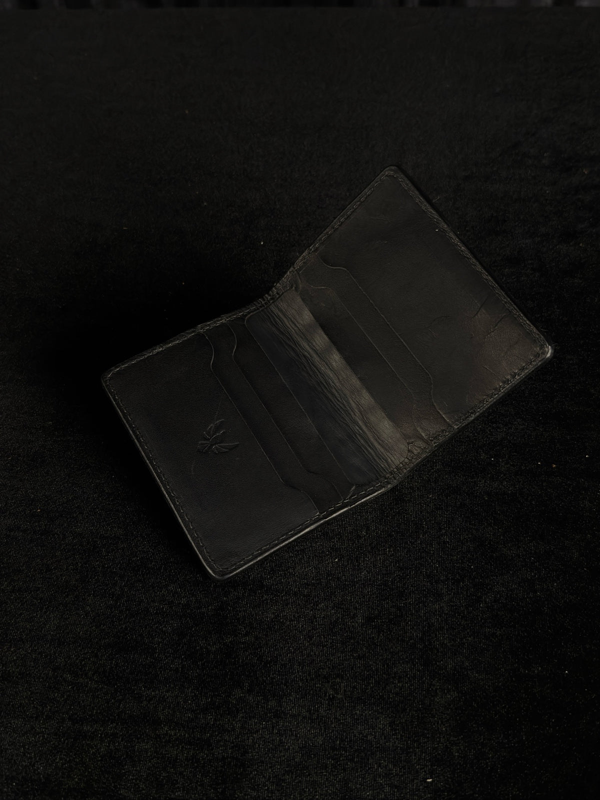 Revenant Embossed Gator Leather Wallet - Lined - Kangaroo Leather | SoulBound #246
