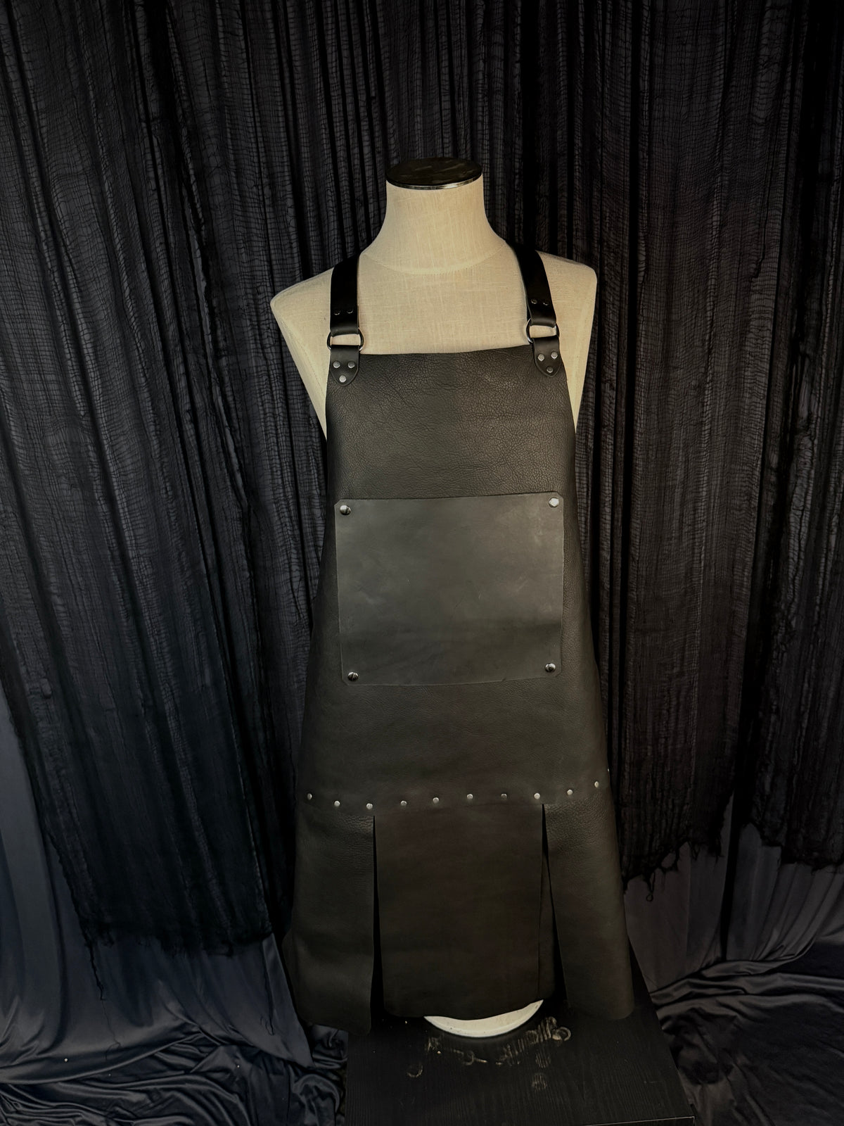 Oil-Tanned Leather Work Apron | Black #255