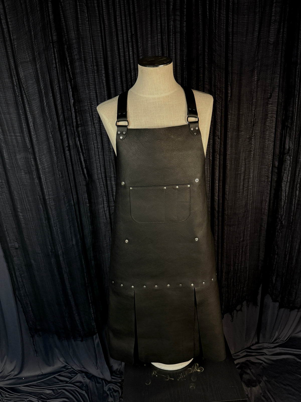 Oil-Tanned Leather Work Apron | Black #255